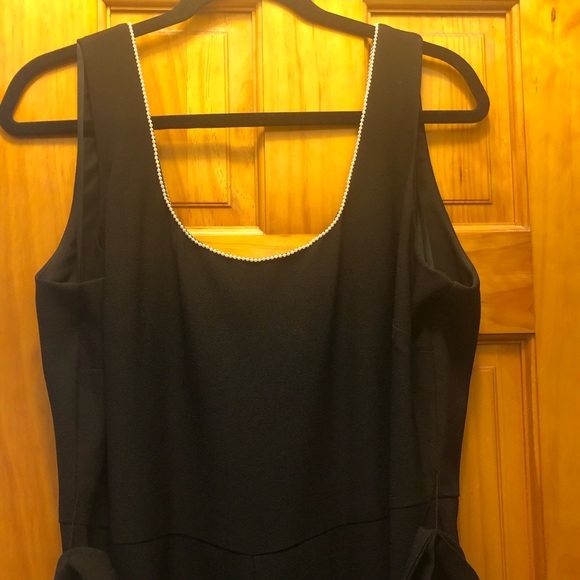 Karl Lagerfeld Blk Jumpsuit with Pearl trim sz16 - Picture 2 of 8